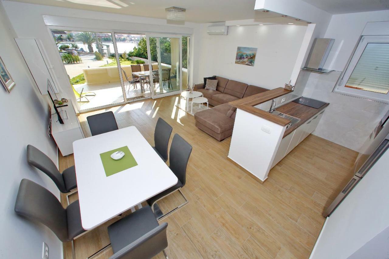 Luxury Apartments Sikiric_2 With Fantastic View On The Sea Bibinje Kültér fotó